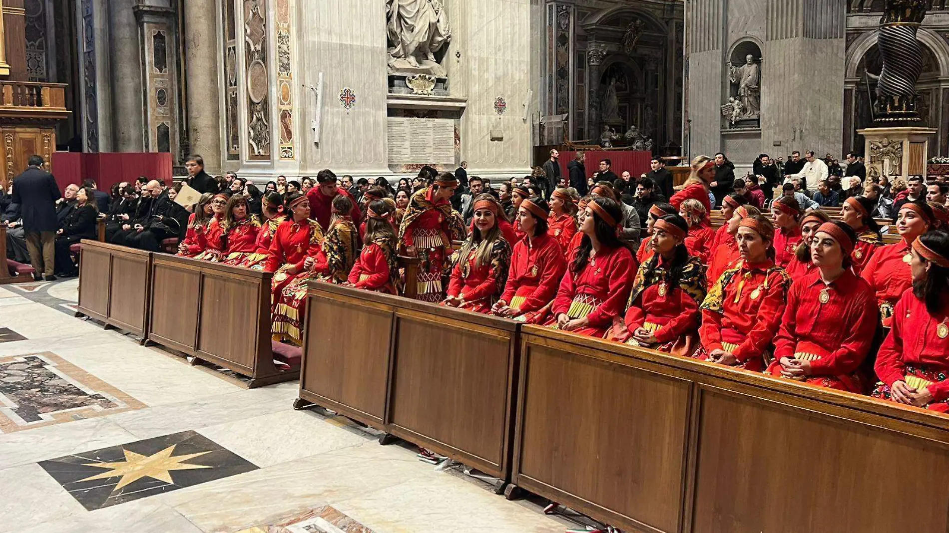 Danzantes laguneras en el Vaticano